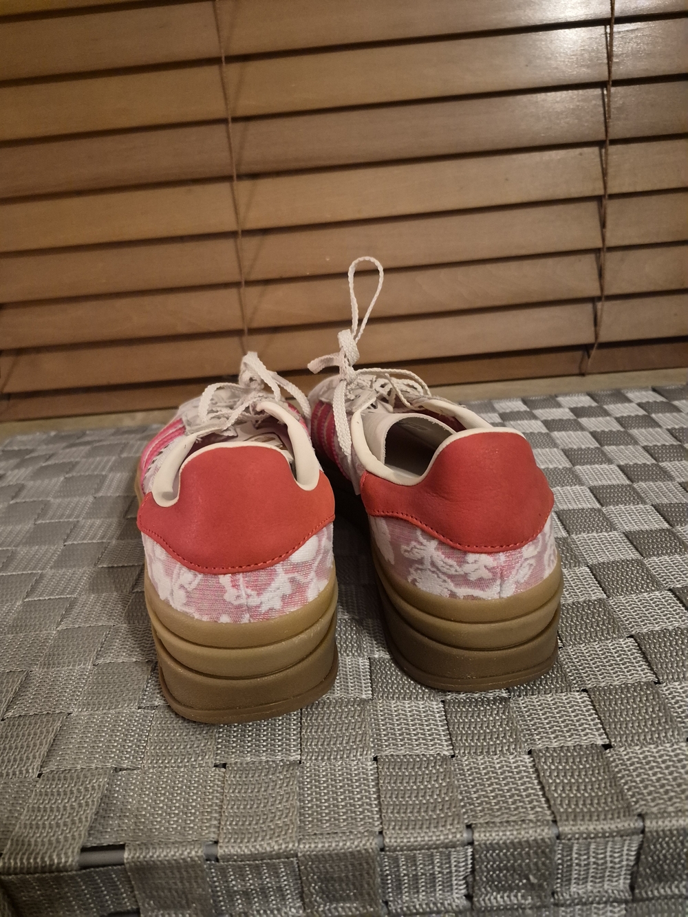adidas Gazelle Platform Sneakers — Pink Floral / Gum Sole - Picture 2 of 6